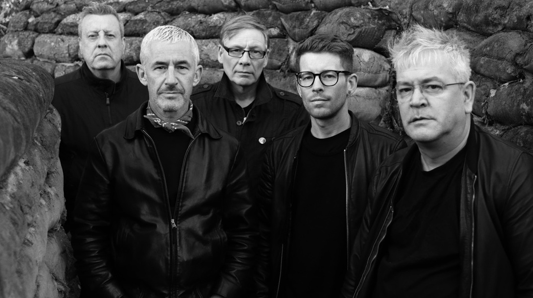 Sad Lovers & Giants και Forever Grey Ζωντανά στο Gagarin 205