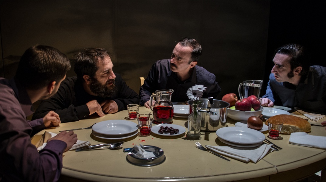 «Καλά, εσύ σκοτώθηκες νωρίς» στο Σύγχρονο Θέατρο