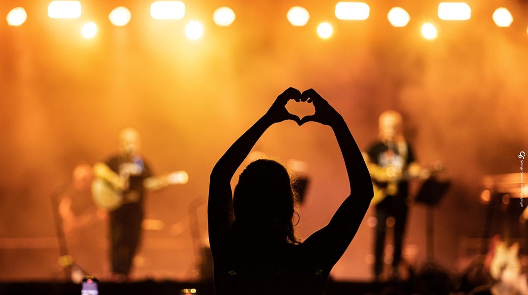 Οι Πυξ Λαξ στο VOX