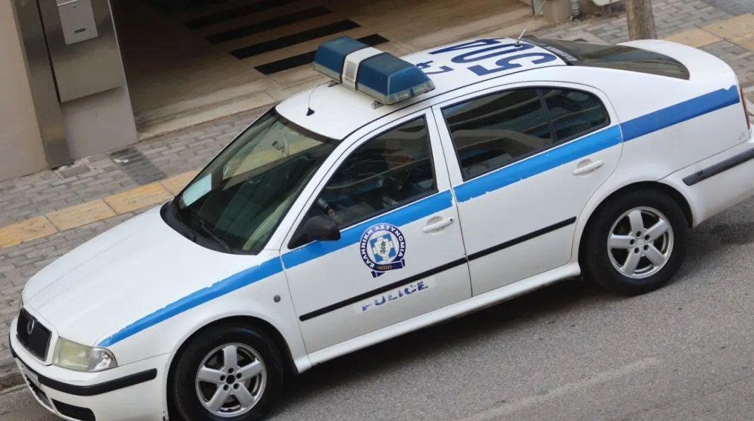 Λάρισα, περιπολικό