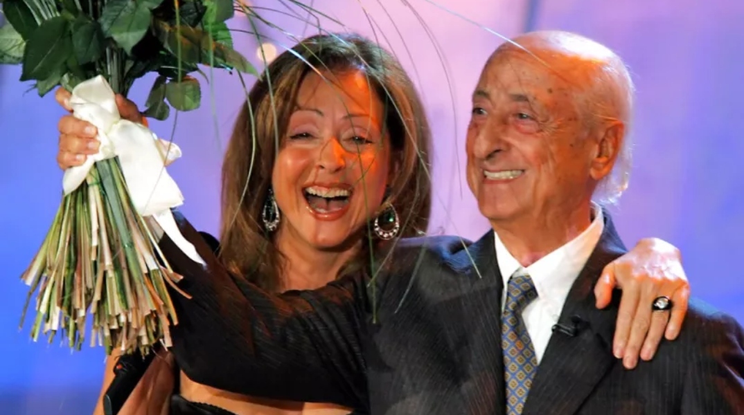 Η Βίκυ Λέανδρος με τον πατέρα της, Λεό Λέανδρος