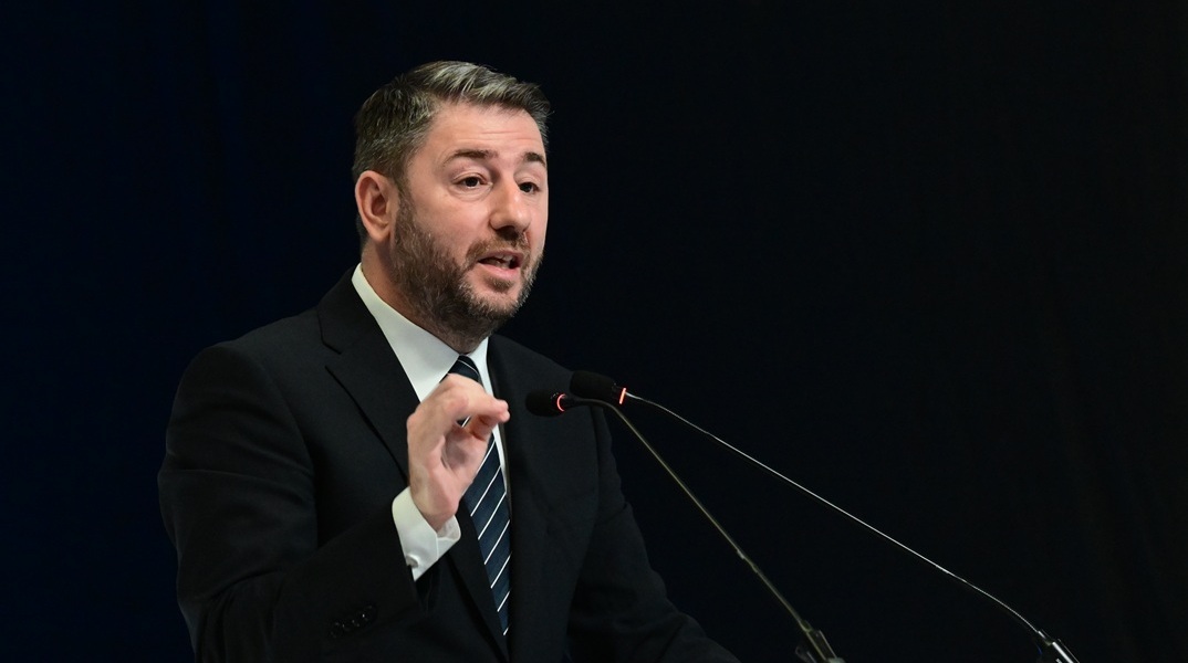 Ανδρουλάκης για ΕΛΤΑ: Απέσυραν τον Σκλήκα πριν τη συνεδρίαση για να αποφύγουν τη λογοδοσία