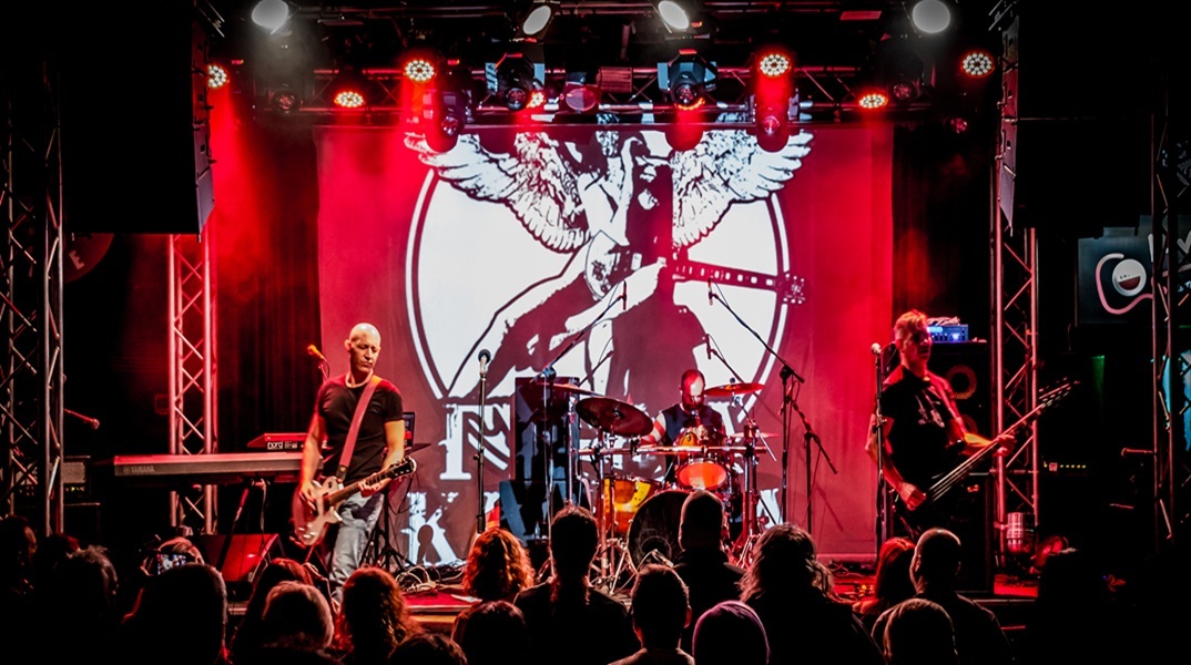 Τα Γυμνά Καλώδια  στο Κύτταρο