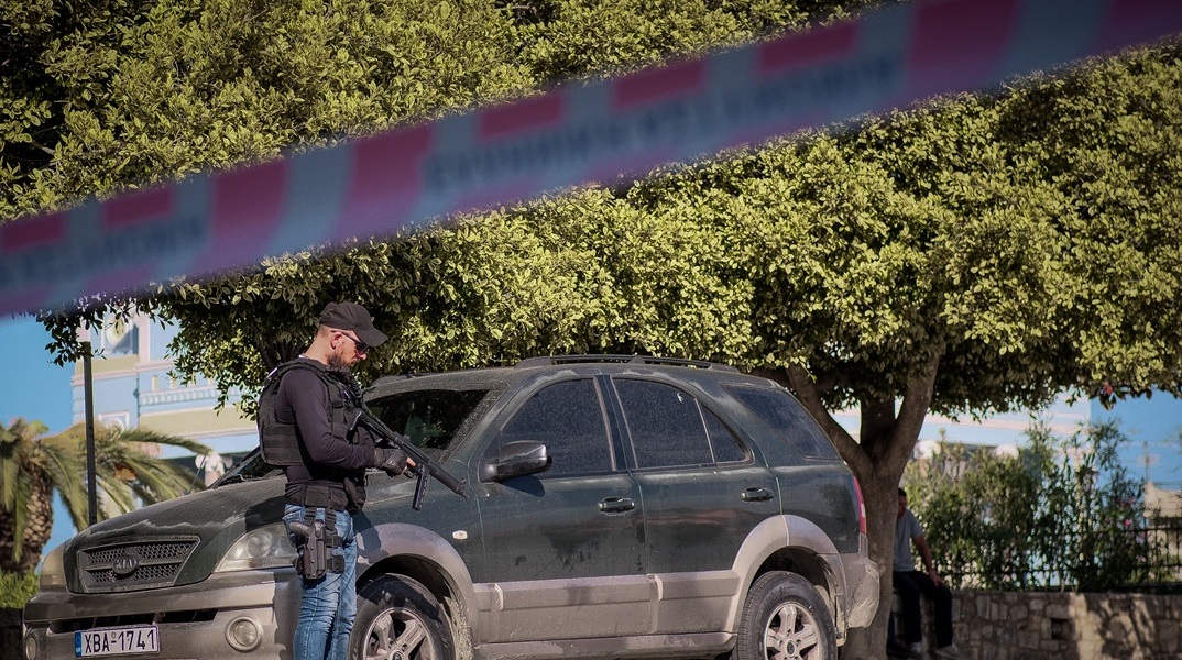 Εκδόθηκαν τα εντάλματα σύλληψης των τριών αδελφών για το φονικό στα Βορίζια 