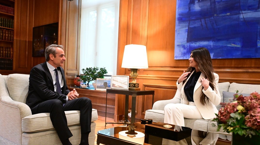 Η Ελλάδα αποτελεί ζωτικό εταίρο των ΗΠΑ - Η ανάρτηση της Κίμπερλι Γκίλφοϊλ μετά τη συζήτηση στο Μαξίμου