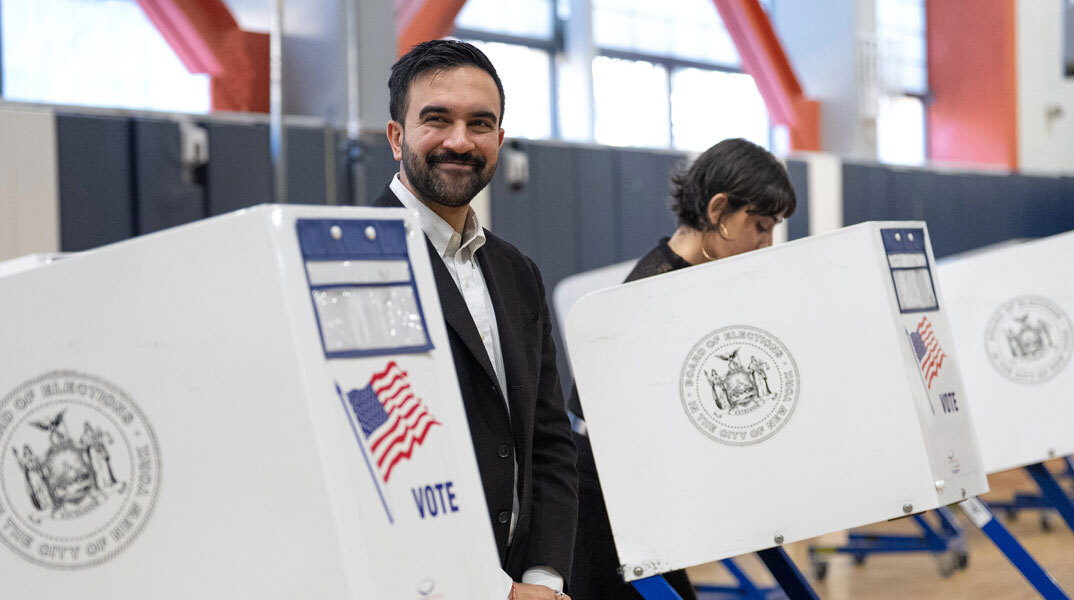Η νίκη του Μαμντάνι: Μια αποτίμηση των εκλογικών αποτελεσμάτων στη Νέα Υόρκη 