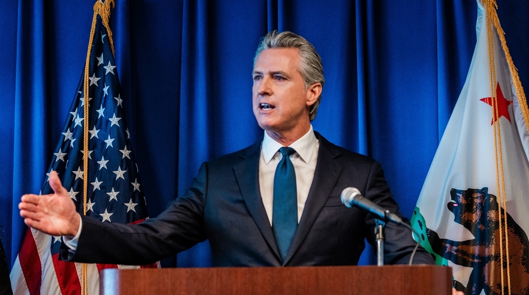 Ο κυβερνήτης της Καλιφόρνιας Γκάβιν Νιούσομ