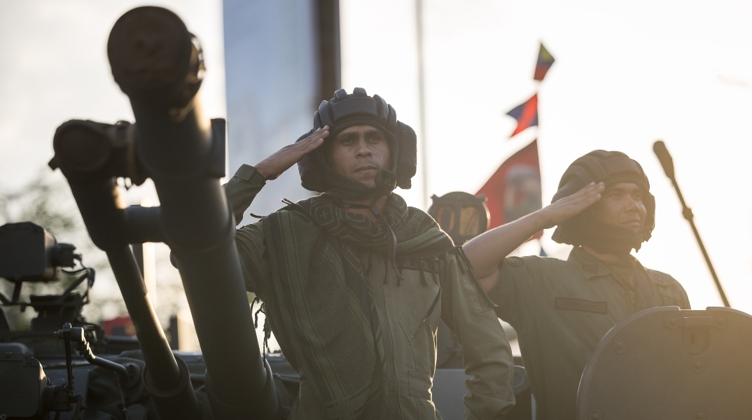 Στρατιωκή παρέλαση στο Καράκας της Βενεζουέλας