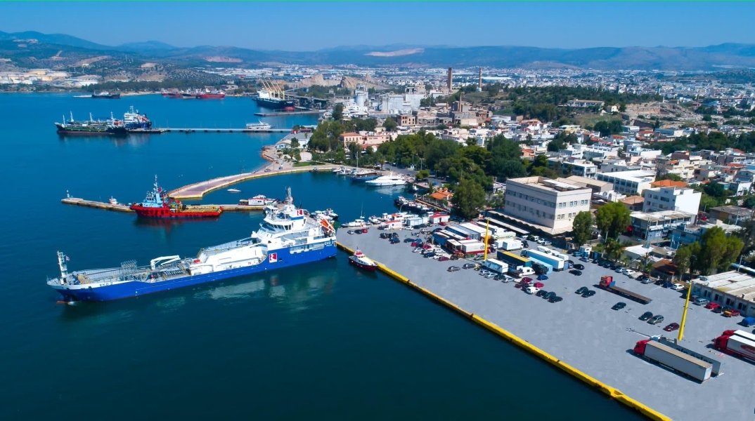 Το λιμάνι της Ελευσίνας