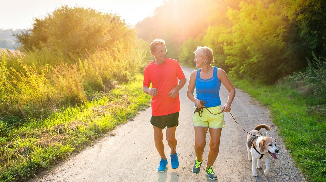Τα μυστικά της μακροζωίας: Τι να κάνετε στα 30 για να είστε υγιείς στα 70