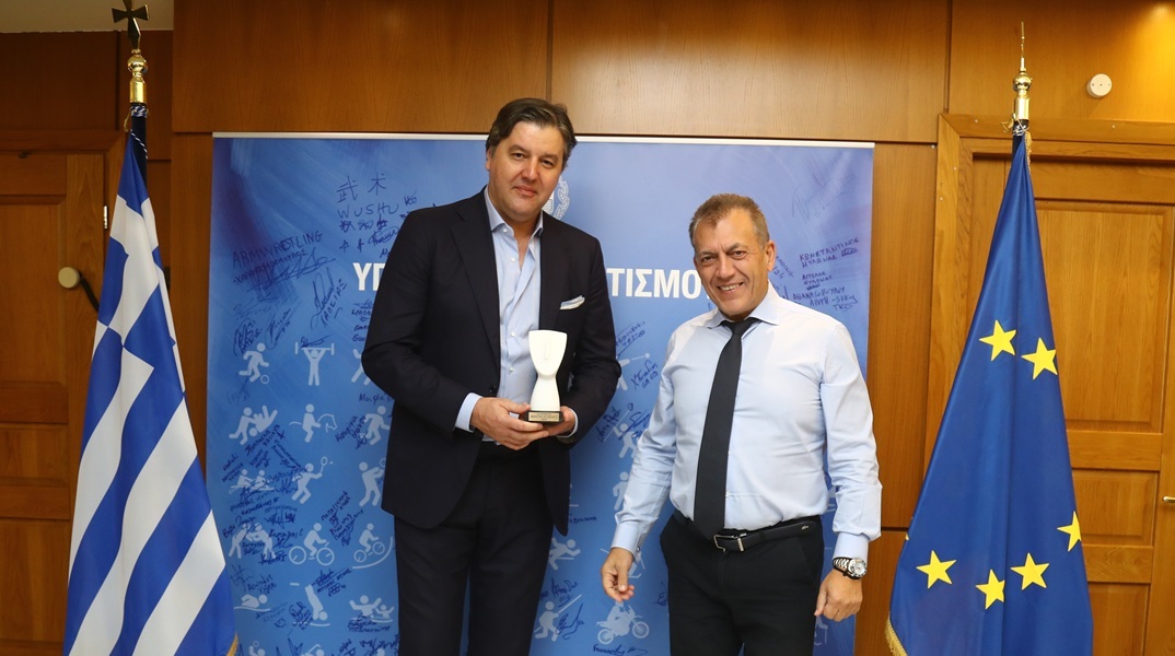 Βρούτσης για τη συνάντηση με Μποντιρόγκα: Δεσμευτήκαμε για μία γιορτή του μπάσκετ