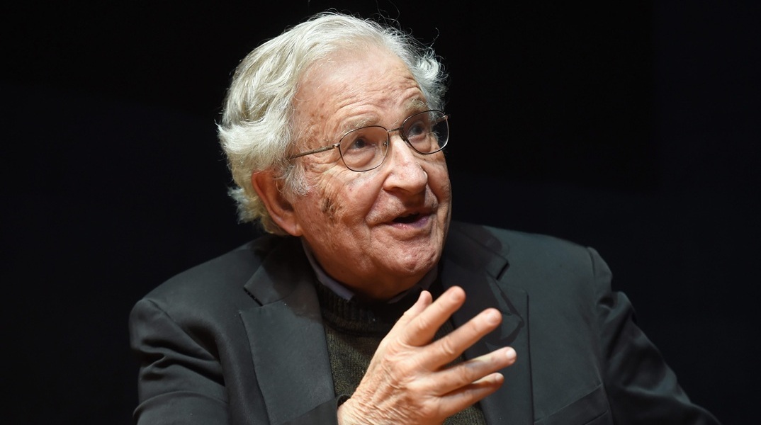 Έγγραφα ανατρέπουν την εικόνα της σχέσης Τσόμσκι με Έπσταϊν