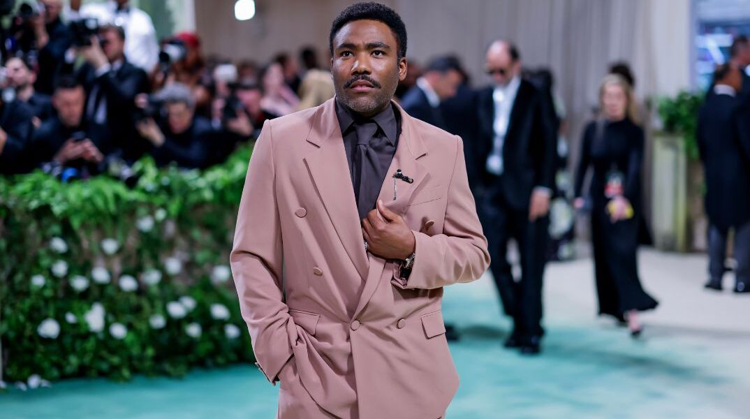 Ο Ντόναλντ Γκλόβερ αποκαλύπτει ότι υπέστη εγκεφαλικό πέρυσι: «Η δεύτερη ζωή μου ξεκίνησε όταν κατάλαβα ότι έχω μόνο μία»