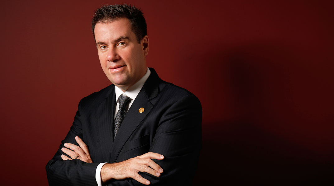 Κωνσταντίνος Λαζαράκης,  MW και Πρόεδρος του Wines & Spirits Professional Center (WSPC)