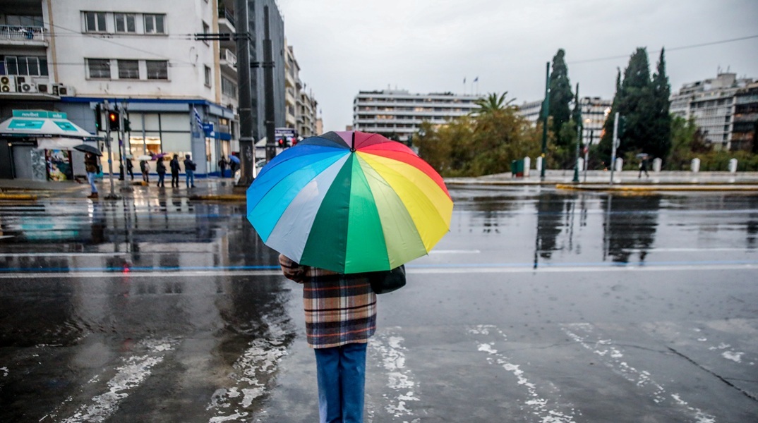 Προ των πυλών νέο κύμα κακοκαιρίας - Έρχονται βροχές, καταιγίδες και θυελλώδεις νοτιάδες
