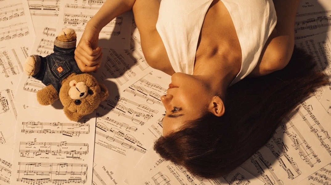 «Είσαι μουσική», Νους- Creative Space