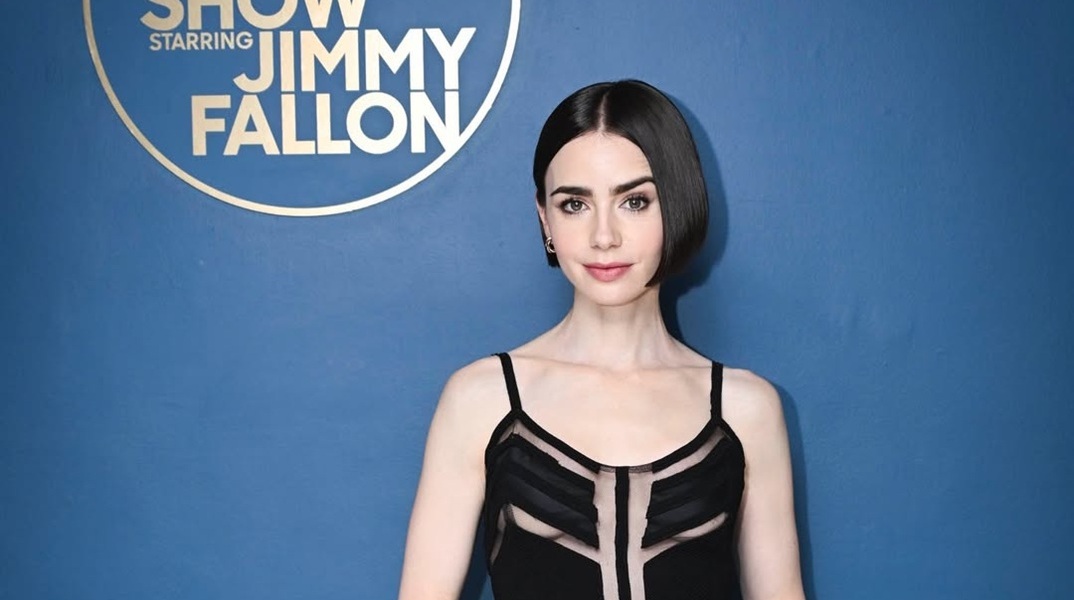 Λίλι Κόλινς: Το σχόλιο για τον Κυριάκο Μητσοτάκη που είχε δηλώσει ότι παρακολουθεί το Emily in Paris