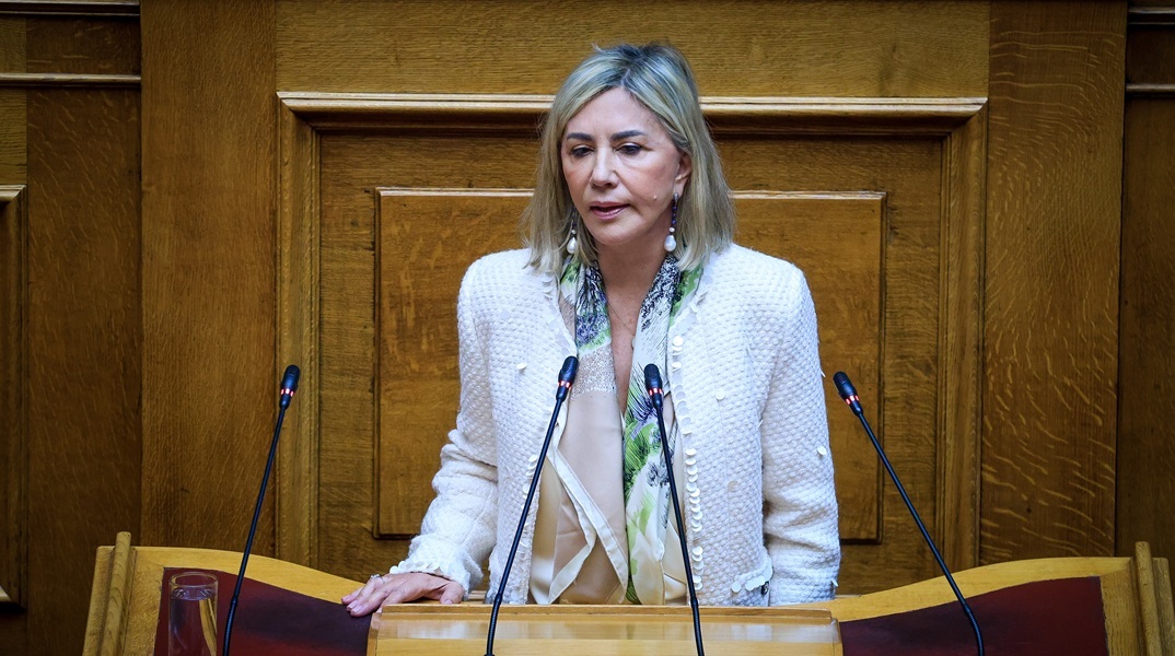 Άρση ασυλίας για τη Ζέττα Μακρή - Έγινε δεκτή κατά πλειοψηφία 