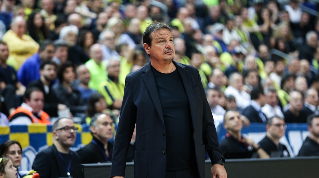 Ξέσπασμα Αταμάν: «10 χιλιάδες αμόρφωτοι έβριζαν εμένα και τη μητέρα μου»