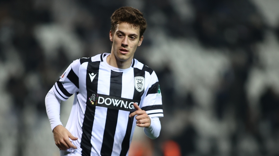 ποδοσφαιριστες πανυγηριζουν