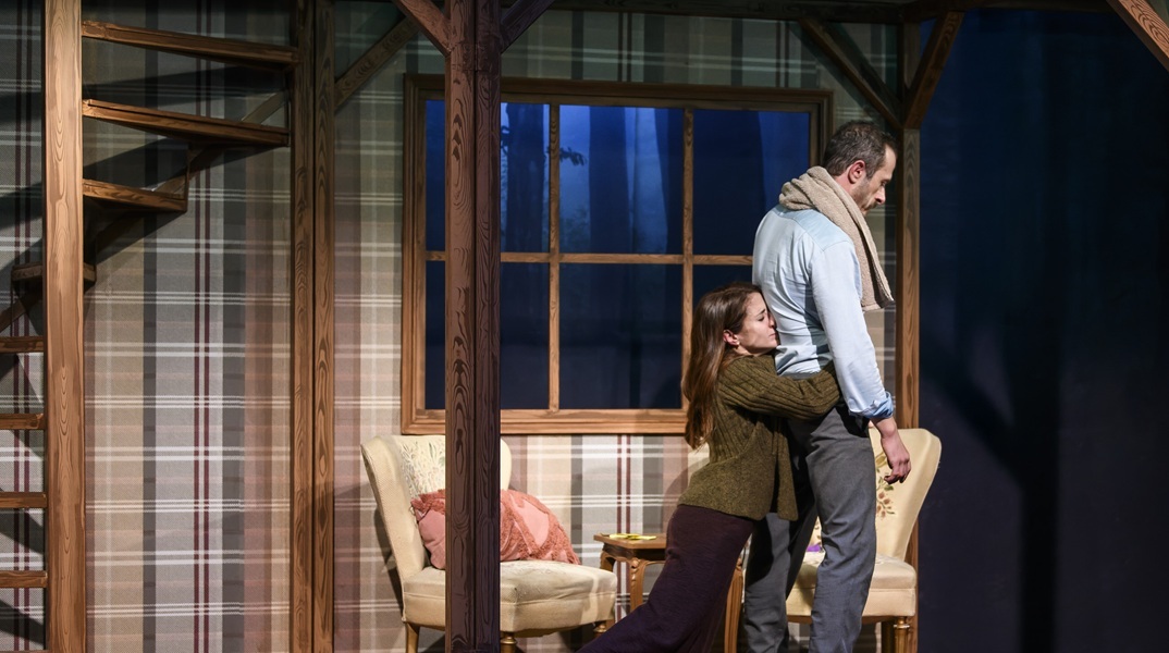 Στην εξοχή, Θέατρο Αποθήκη