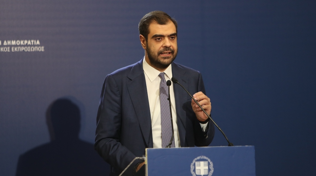 Ο κυβερνητικός εκπρόσωπος, Παύλος Μαρινάκης