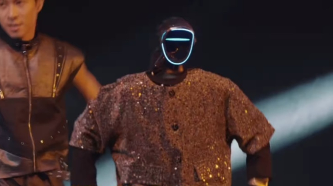 ρομπότ-χορευτές σε συναυλία