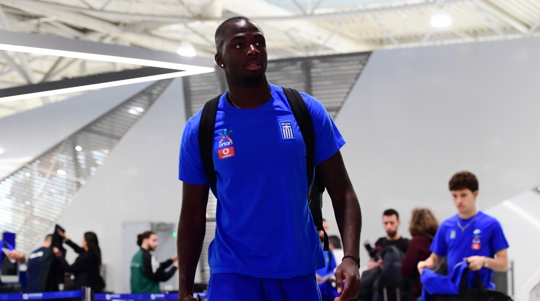 Με δάκρυα του «αντίο» του Τεττέη στην Κηφισιά – «Δεν θα ξεχάσω ποτέ αυτά τα 6 χρόνια»