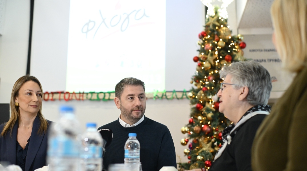 Τον ξενώνα του Συλλόγου Γονιών Παιδιών με νεοπλασματική ασθένεια  "Φλόγα" επισκέφθηκε ο Πρόεδρος του ΠΑΣΟΚ-Κινήματος Αλλαγής, Νίκος Ανδρουλάκης