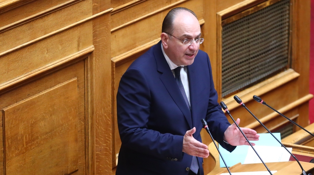 Ο Μακάριος Λαζαρίδης 