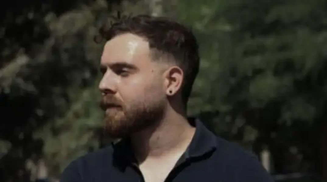 Μόλις 10 λεπτά με την οικογένειά του θα έχει ο 26χρονος που θα εκτελέσει το Ιράν δι’ απαγχονισμού