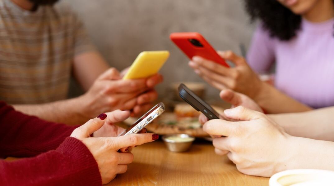 Έφηβοι και social media