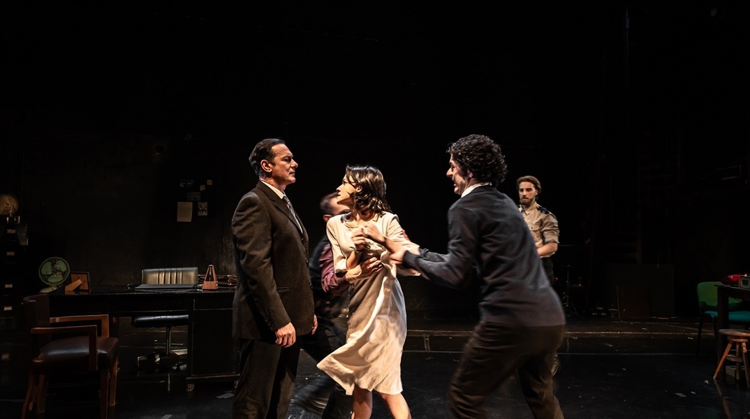 Η «Αντιγόνη» του Σοφοκλή σε σκηνοθεσία Θανάση Σαράντο