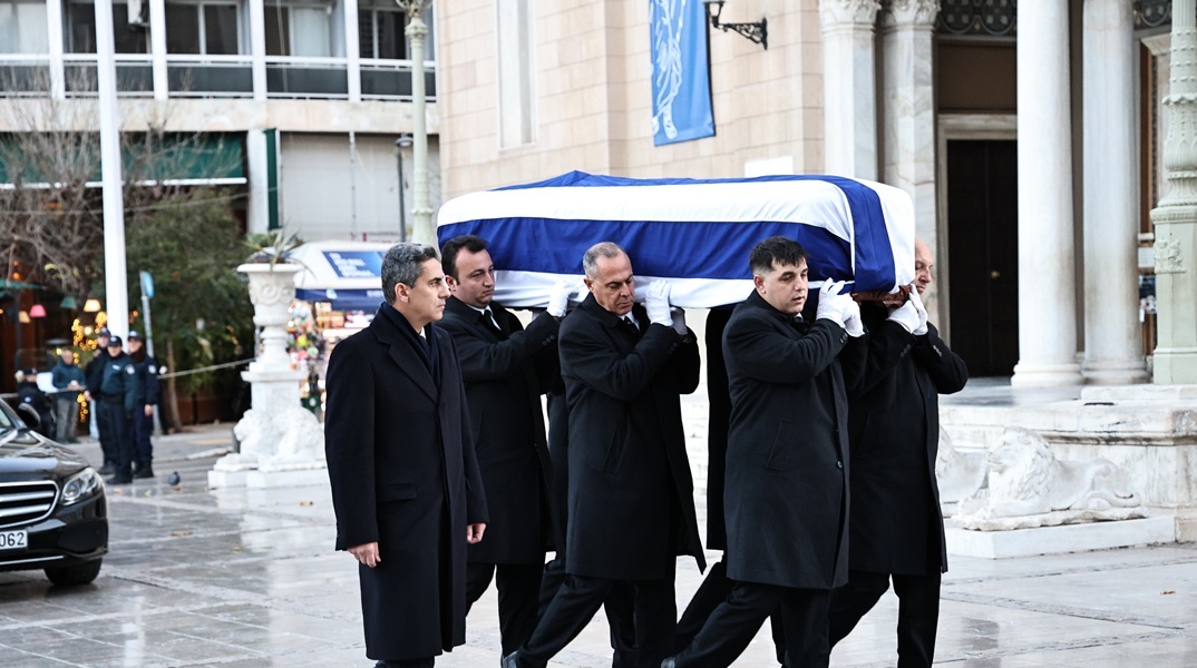 Πριγκίπισσα Ειρήνη: Έφτασε η σορός της στο παρεκκλήσι της Μητρόπολης Αθηνών - Στις 12:00 η κηδεία 