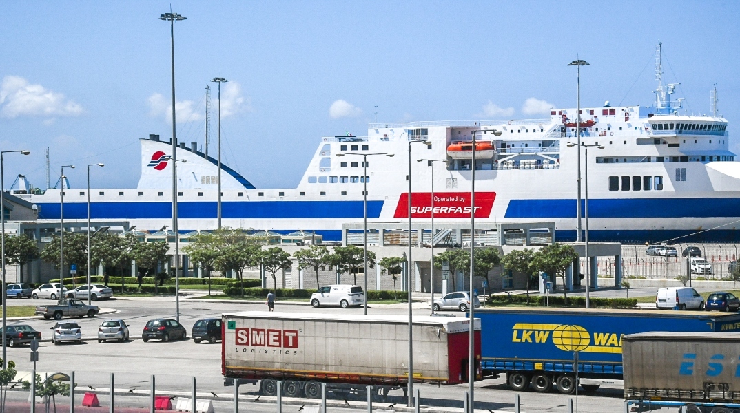 Το λιμανι της Πάτρας