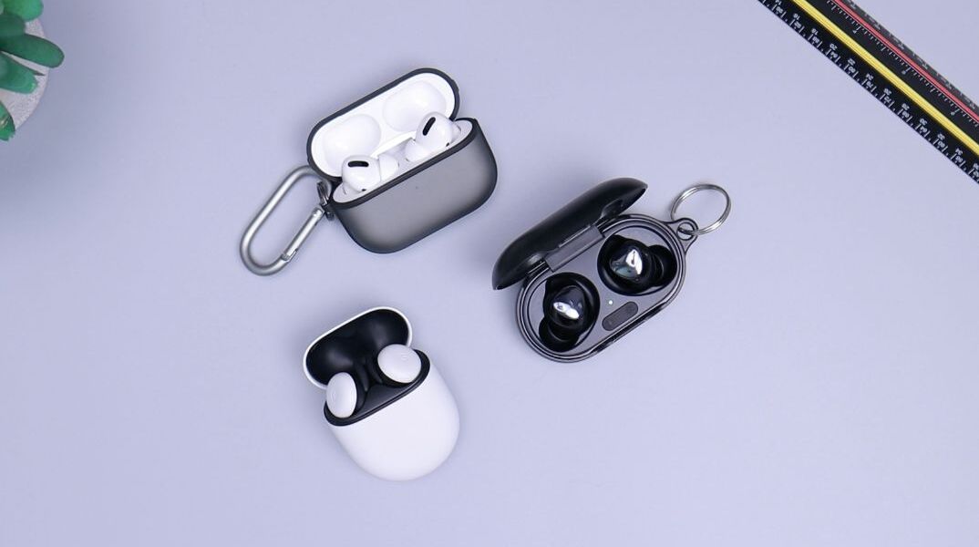 Ασύρματα ακουστικά στο στόχαστρο χάκερ