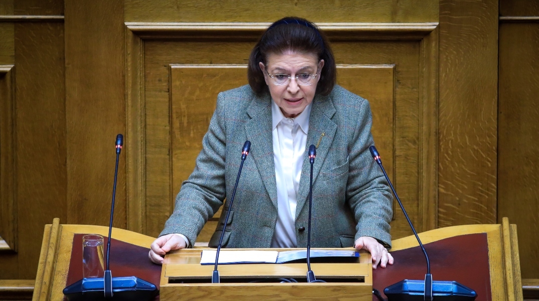 Η Υπουργός Πολιτισμού Λίνα Μενδώνη