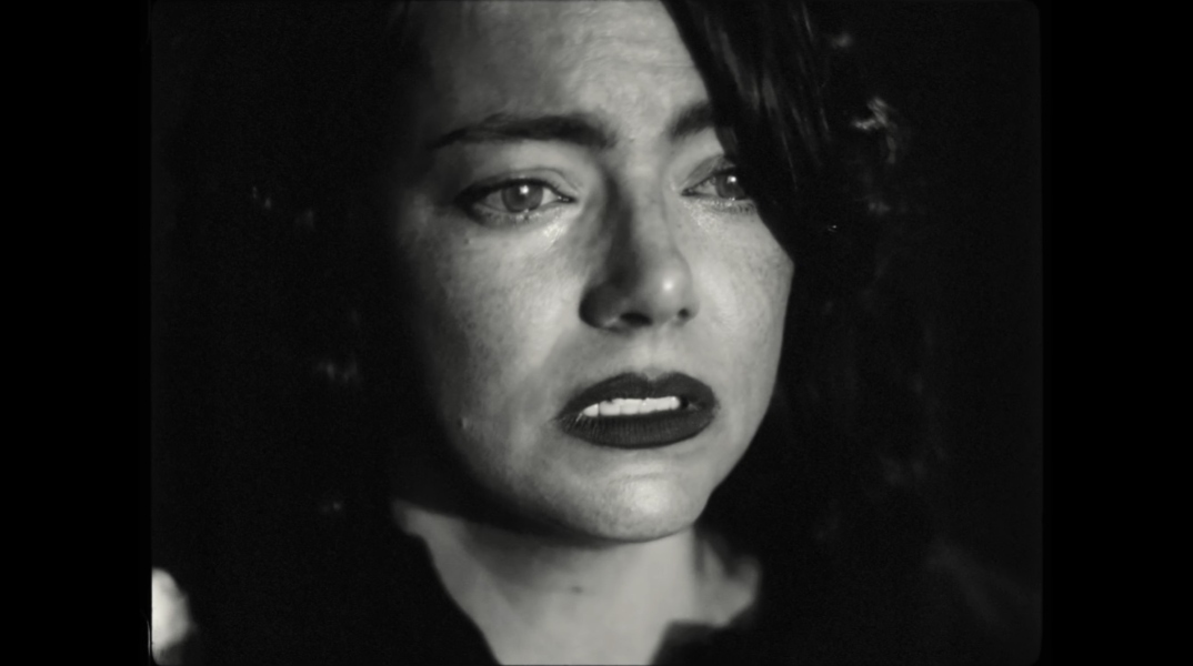 Η Έμα Στόουν πρωταγωνιστεί στη νέα διαφήμιση του Γιώργου Λάνθιμου