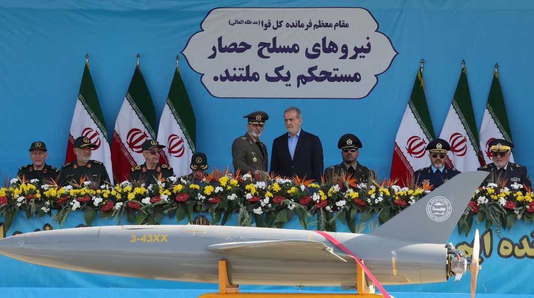 Στρατιωτική παρέλαση στο Ιράν