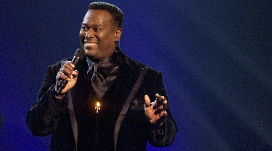 Ο Λούθερ Βάντρος έγινε ξανά trend μετά το λάθος της Σερ στα Grammy