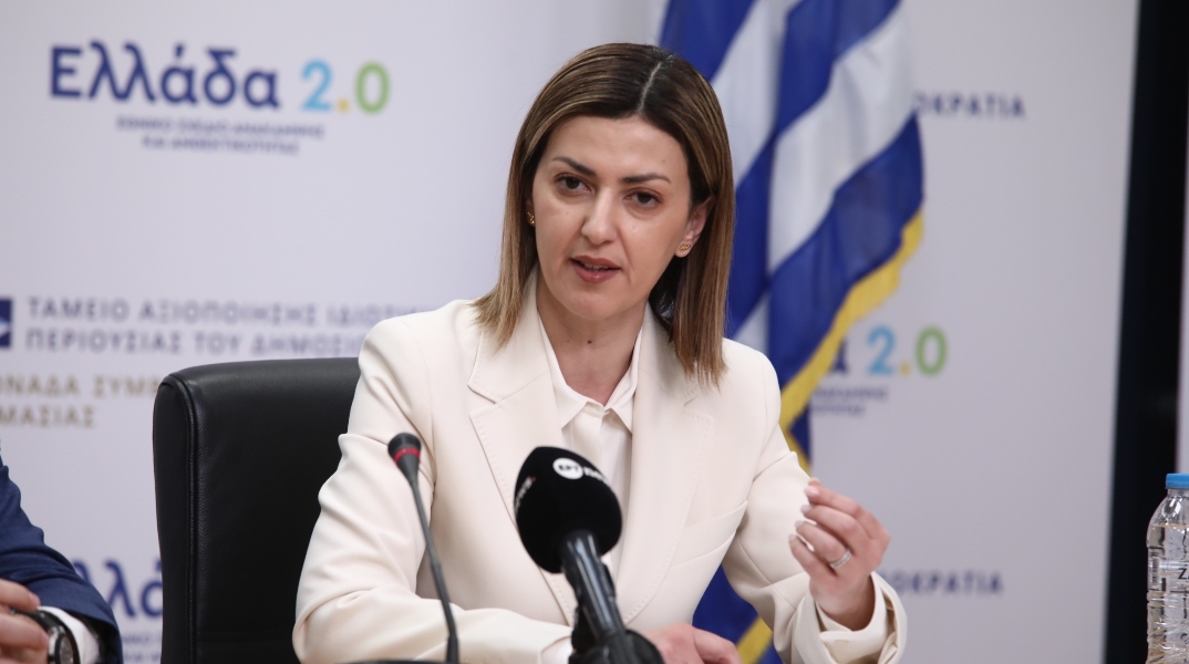 η αναπληρώτρια υπουργός Υγείας Ειρήνη Αγαπηδάκη