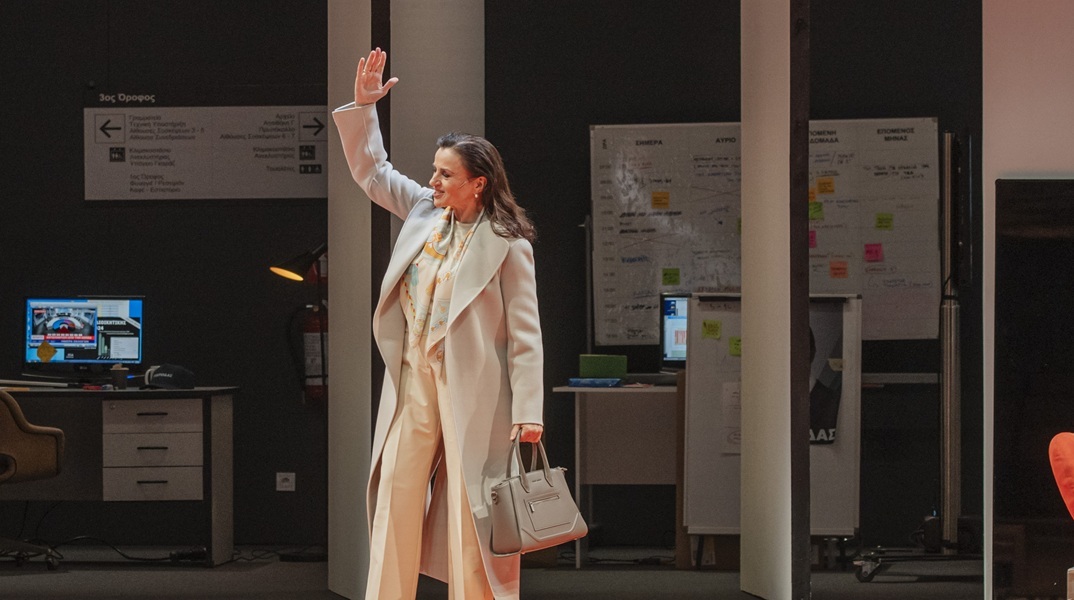 Καρυοφυλλιά Καραμπέτη