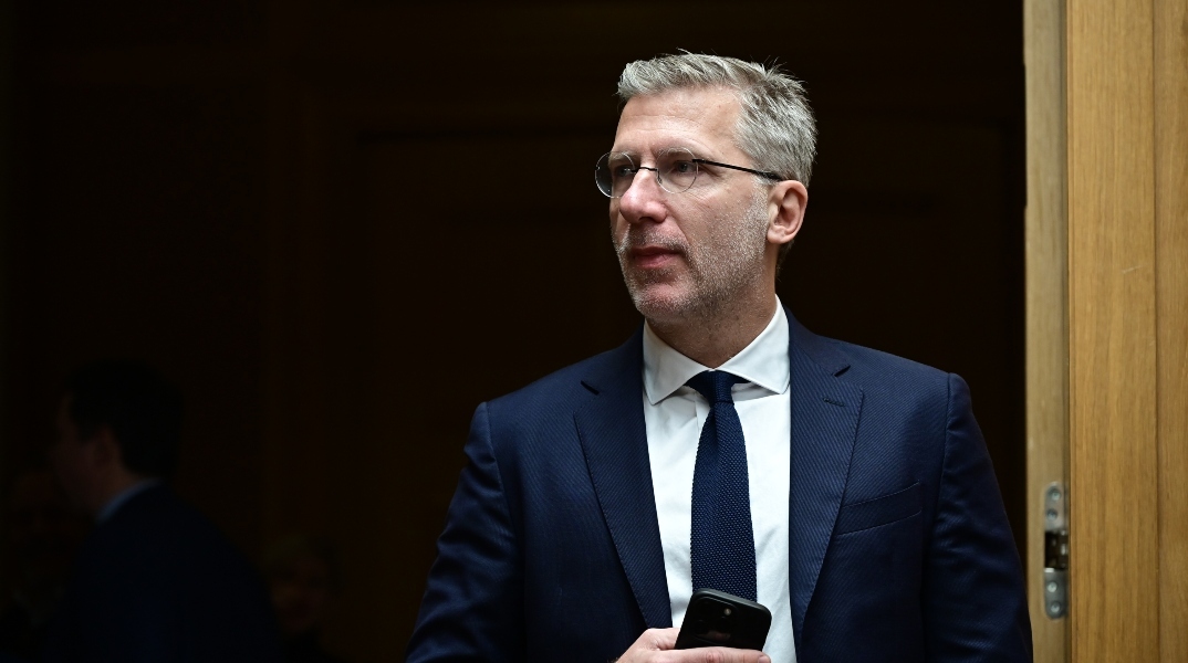 Ο υπουργός Επικρατείας Άκης Σκέρτσος 