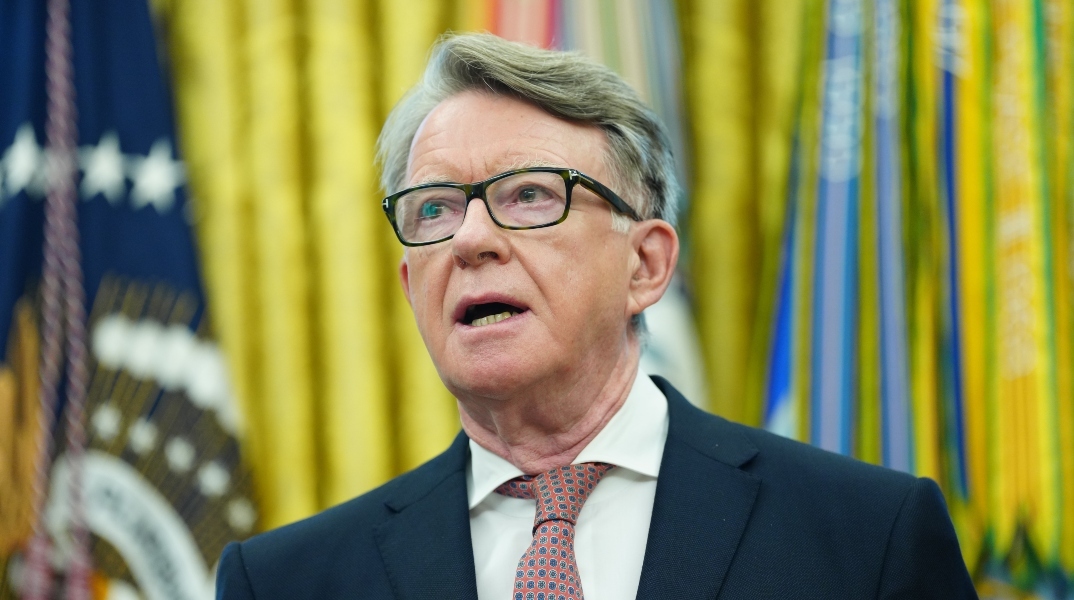 Ο Πίτερ Μάντελσον