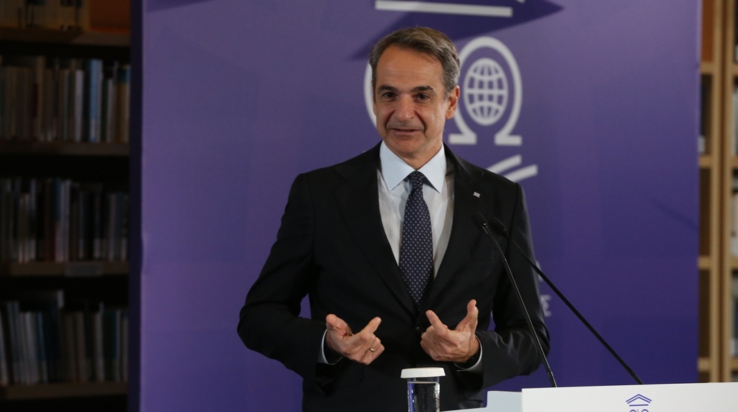 Μητσοτάκης: Εθνική προτεραιότητα η στήριξη της ελληνικής γλώσσας