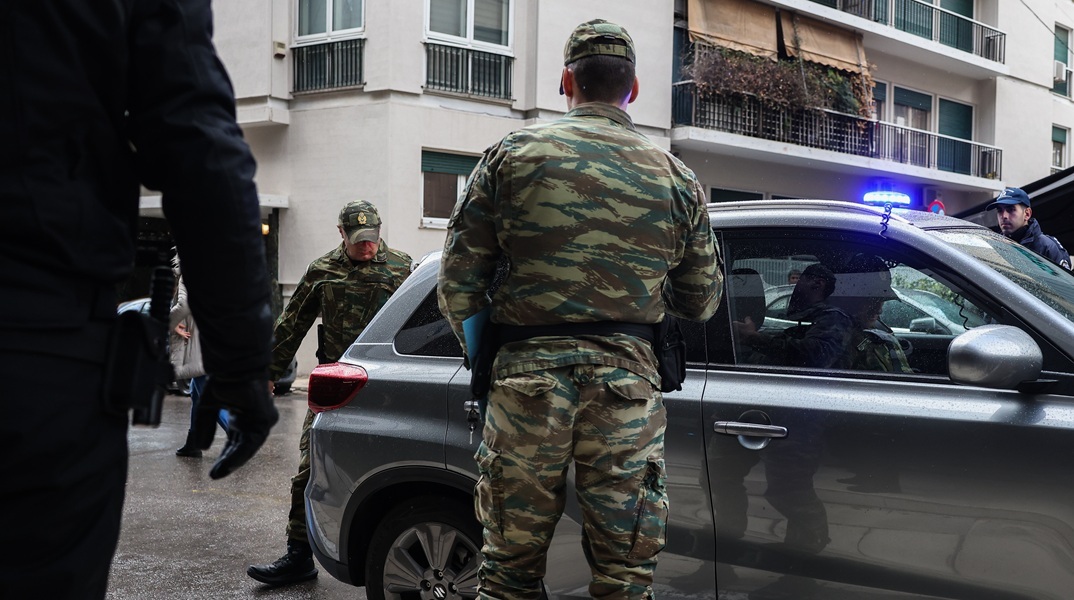 Υπόθεση κατασκοπείας: Προφυλακίστηκε ο σμήναρχος μετά από μαραθώνια απολογία στο Αεροδικείο