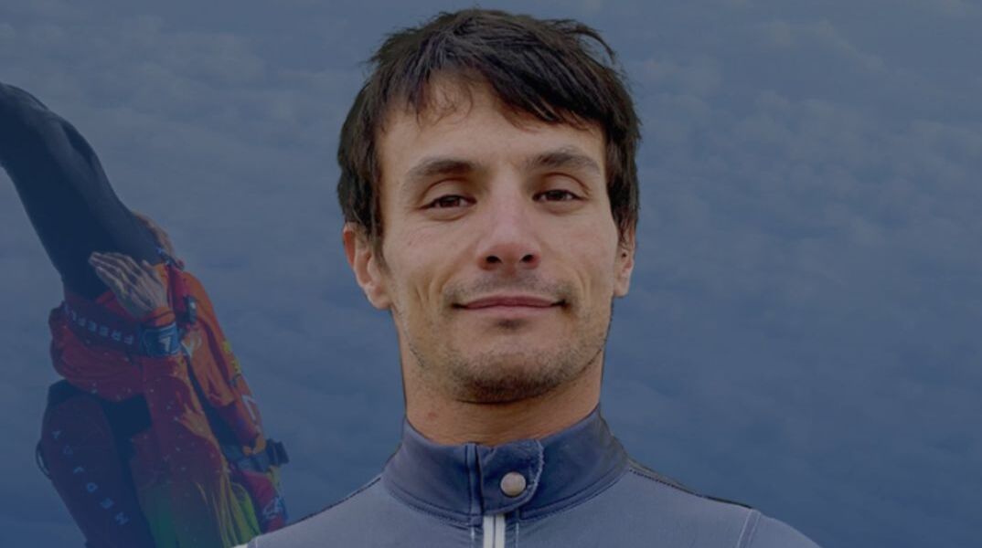 Τραγωδία στο Μον Μπλαν: Δις παγκόσμιος πρωταθλητής skydiver σκοτώθηκε όταν δεν άνοιξε το αλεξίπτωτο