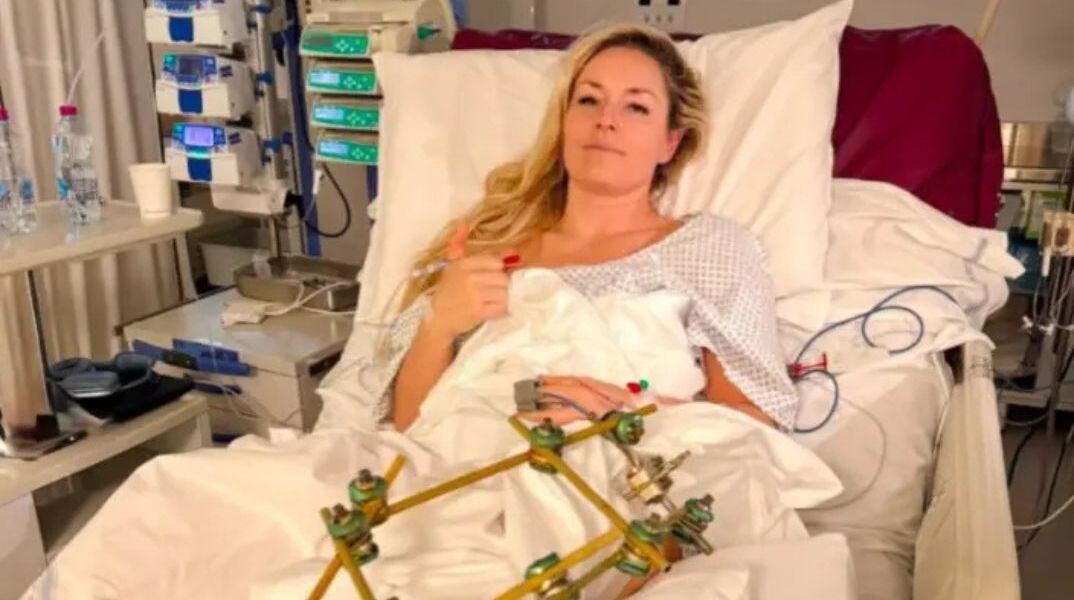 Λίντσεϊ Βον: Πρώτη φωτογραφία από το νοσοκομείο μετά τη σοκαριστική πτώση στους Χειμερινούς Ολυμπιακούς