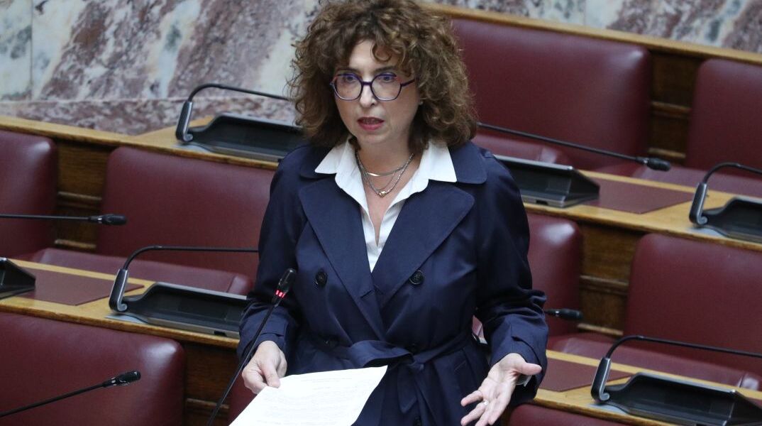 H Έλενα Καραγεωργοπούλου