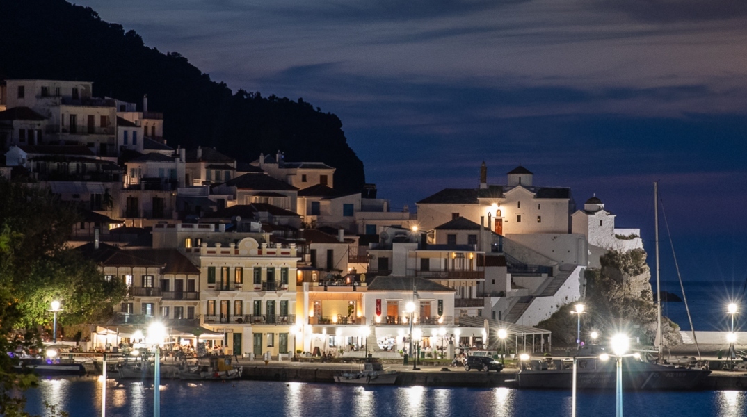 Σκόπελος, λιμανι